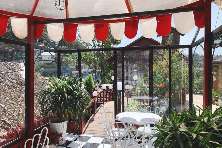 Tiệm Bánh Lấp Lánh