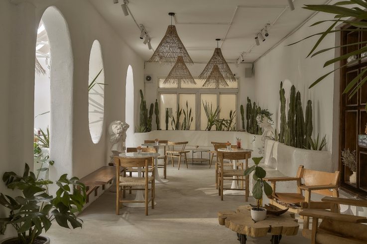 The Hideout Garden Cafe