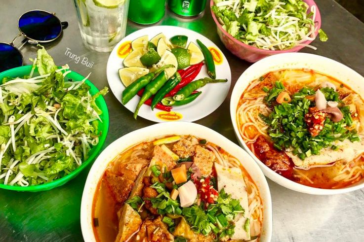 Bún chả cá bà Lữ