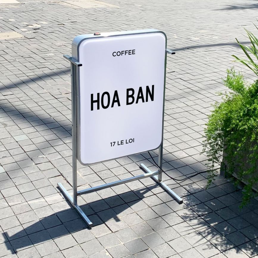 Bảng Hiệu Hộp Đèn ADOR