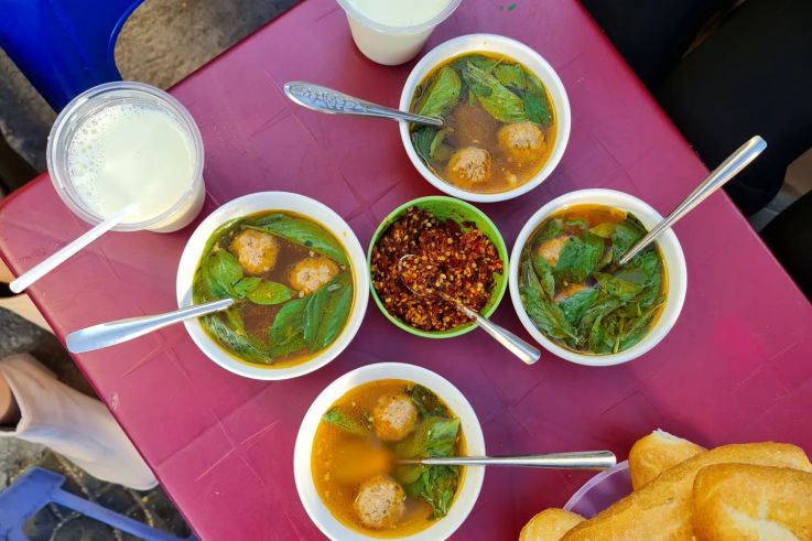 Bánh mì xíu mại Ri 79