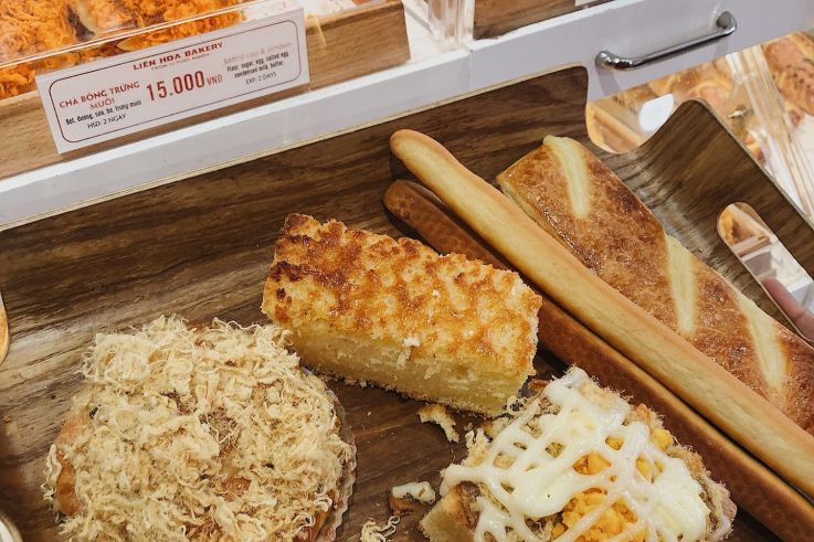 Tiệm bánh Liên Hoa