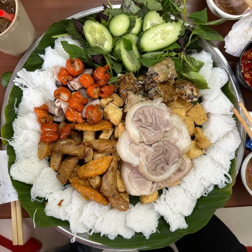 Bún đậu Hàng Khay