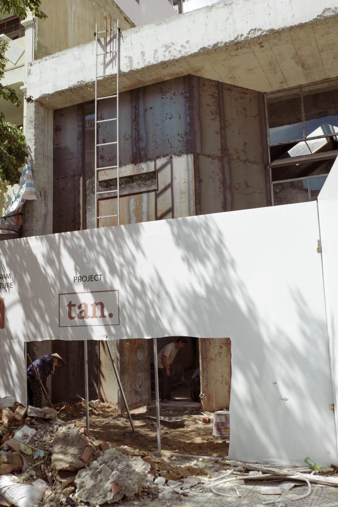 Tan Cafe Hồ Nghinh